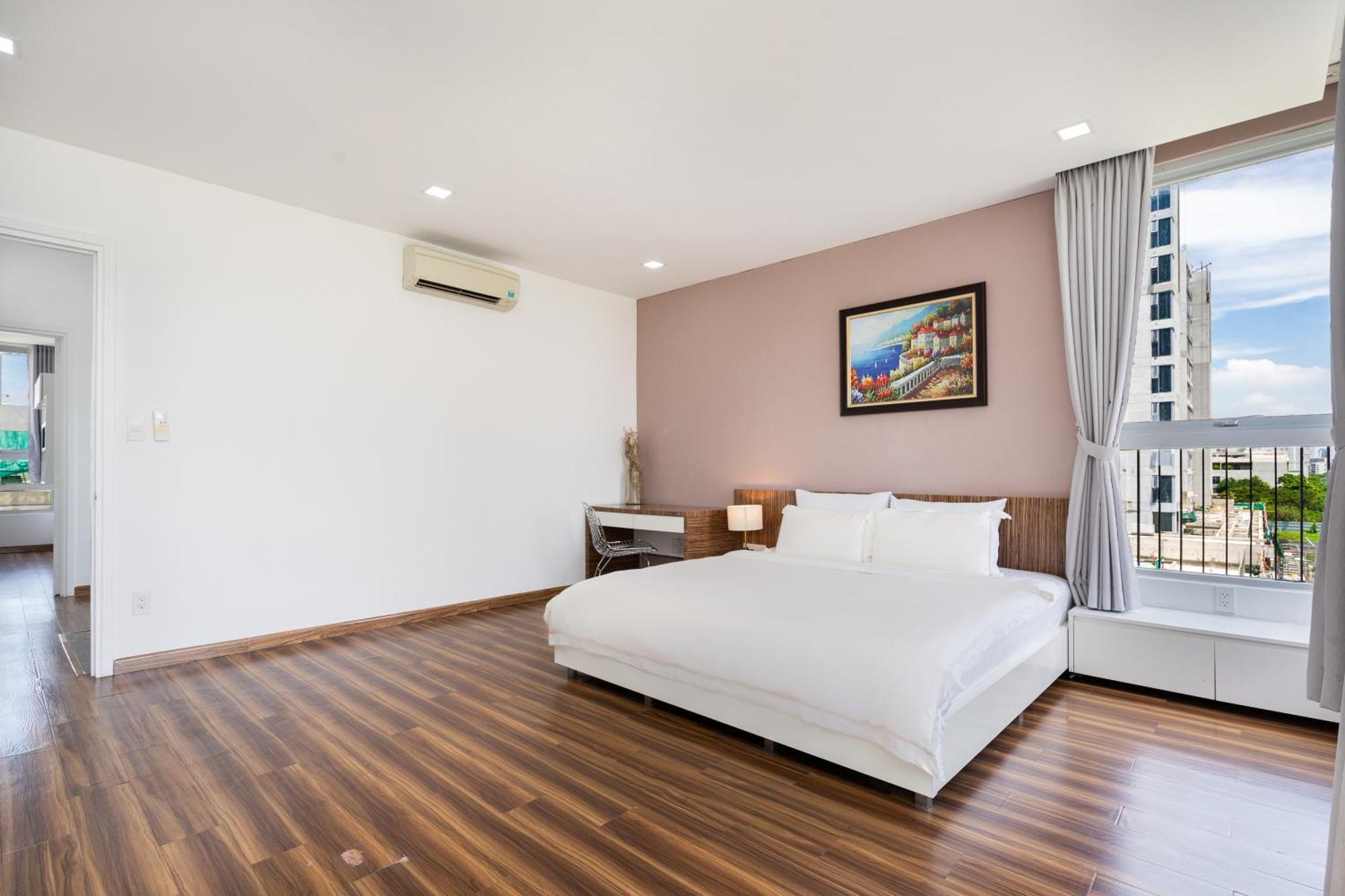 Convinia Luxury Starhill TP. Hồ Chí Minh